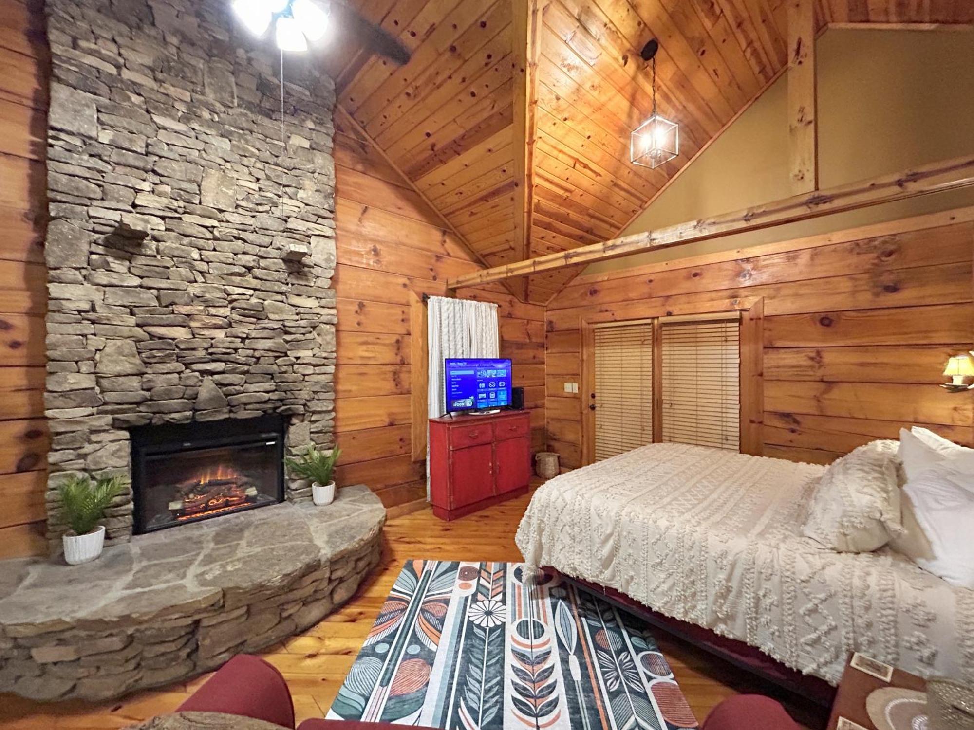 Villa Honeymoon Hideaway Gatlinburg Exterior foto